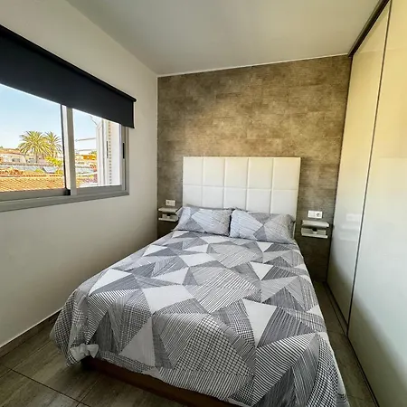 Starfish I Modern & Cosy Flat With Private Terrace L