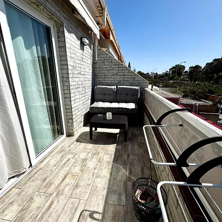 Starfish I Modern & Cosy Flat With Private Terrace L
