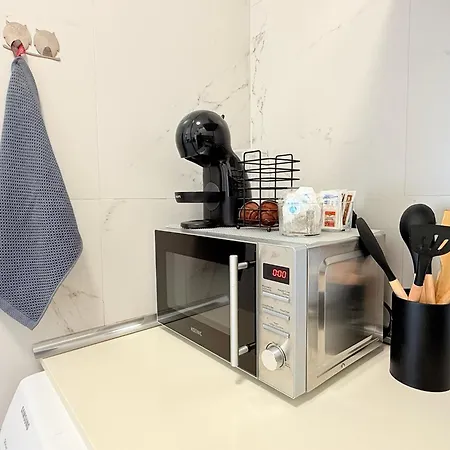 Starfish I Modern & Cosy Flat With Private Terrace L